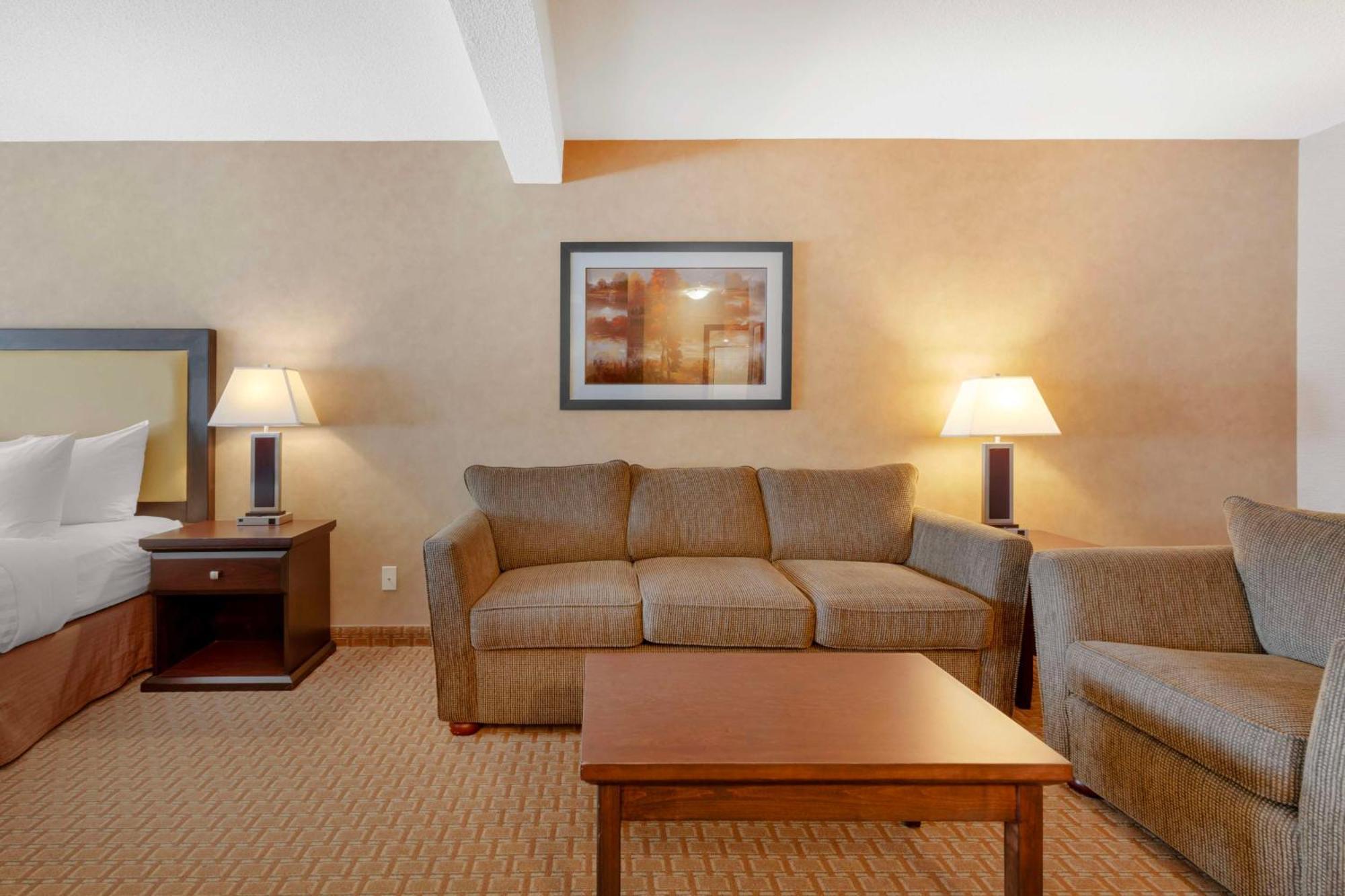 Best Western Plus Emerald Isle Hotel Sidney Eksteriør billede