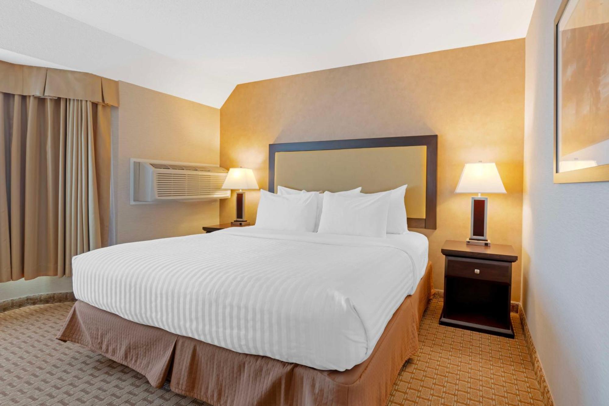 Best Western Plus Emerald Isle Hotel Sidney Eksteriør billede