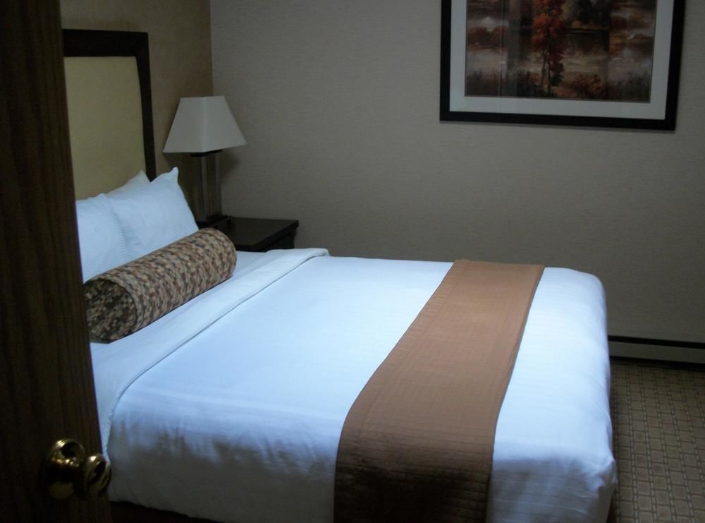 Best Western Plus Emerald Isle Hotel Sidney Eksteriør billede