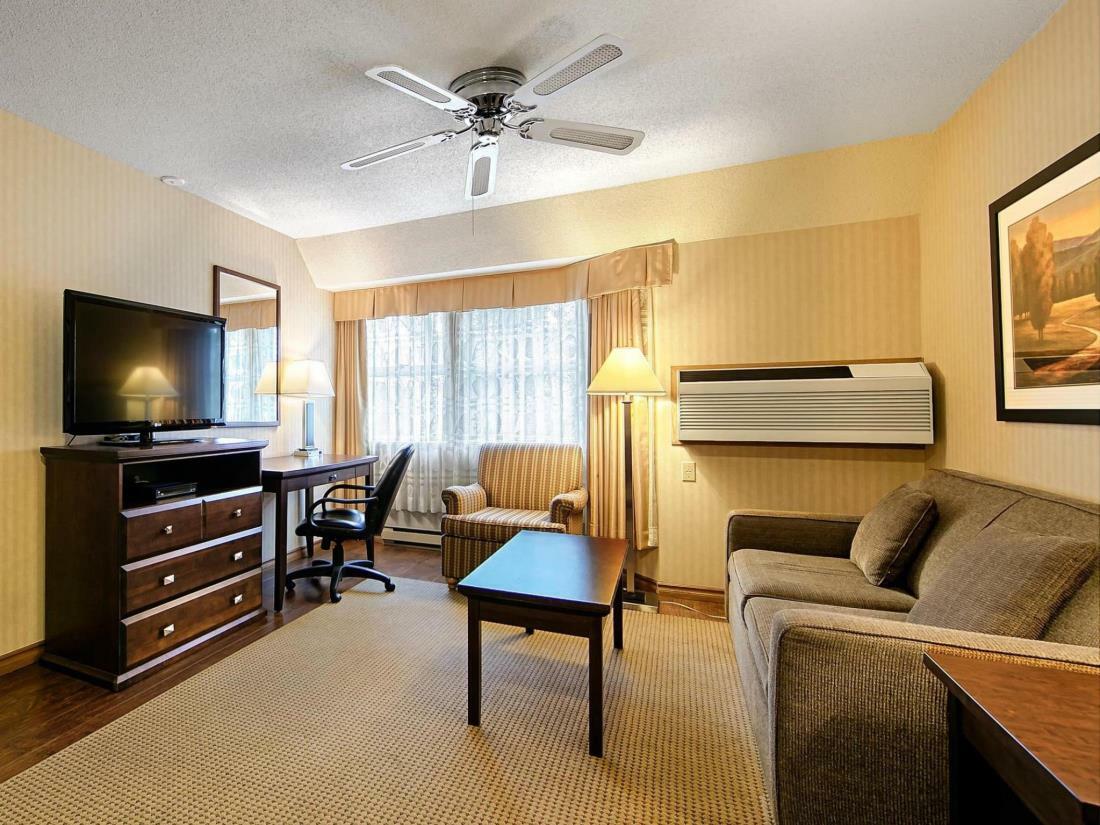 Best Western Plus Emerald Isle Hotel Sidney Eksteriør billede